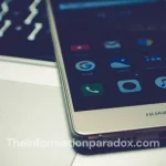 Нов Huawei лаптоп и смартфон на презентация, акцент върху HarmonyOS и Pura 80 серията