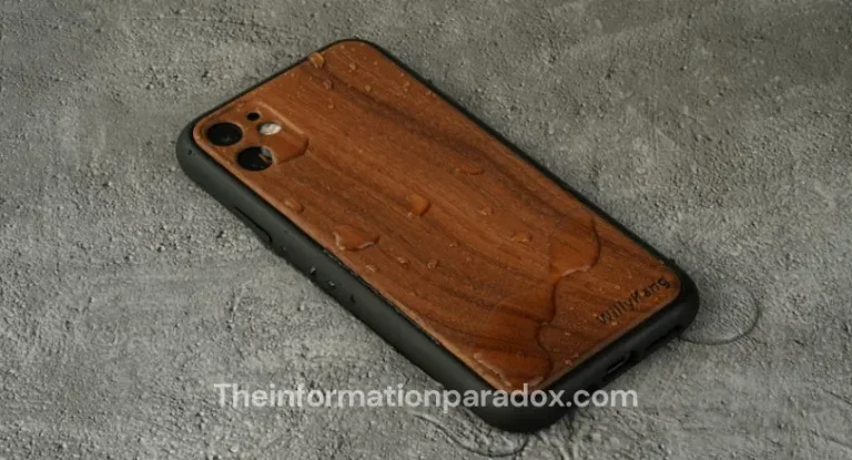 Различни аксесоари за смартфон – зарядно, кейс и защитно стъкло